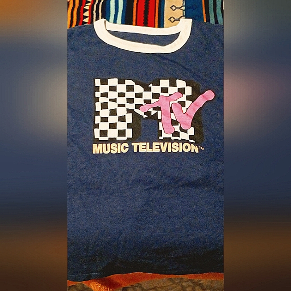 Mtv shirt